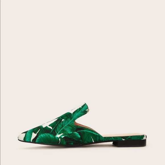 The Oasis Mules - Picture 3 of 4